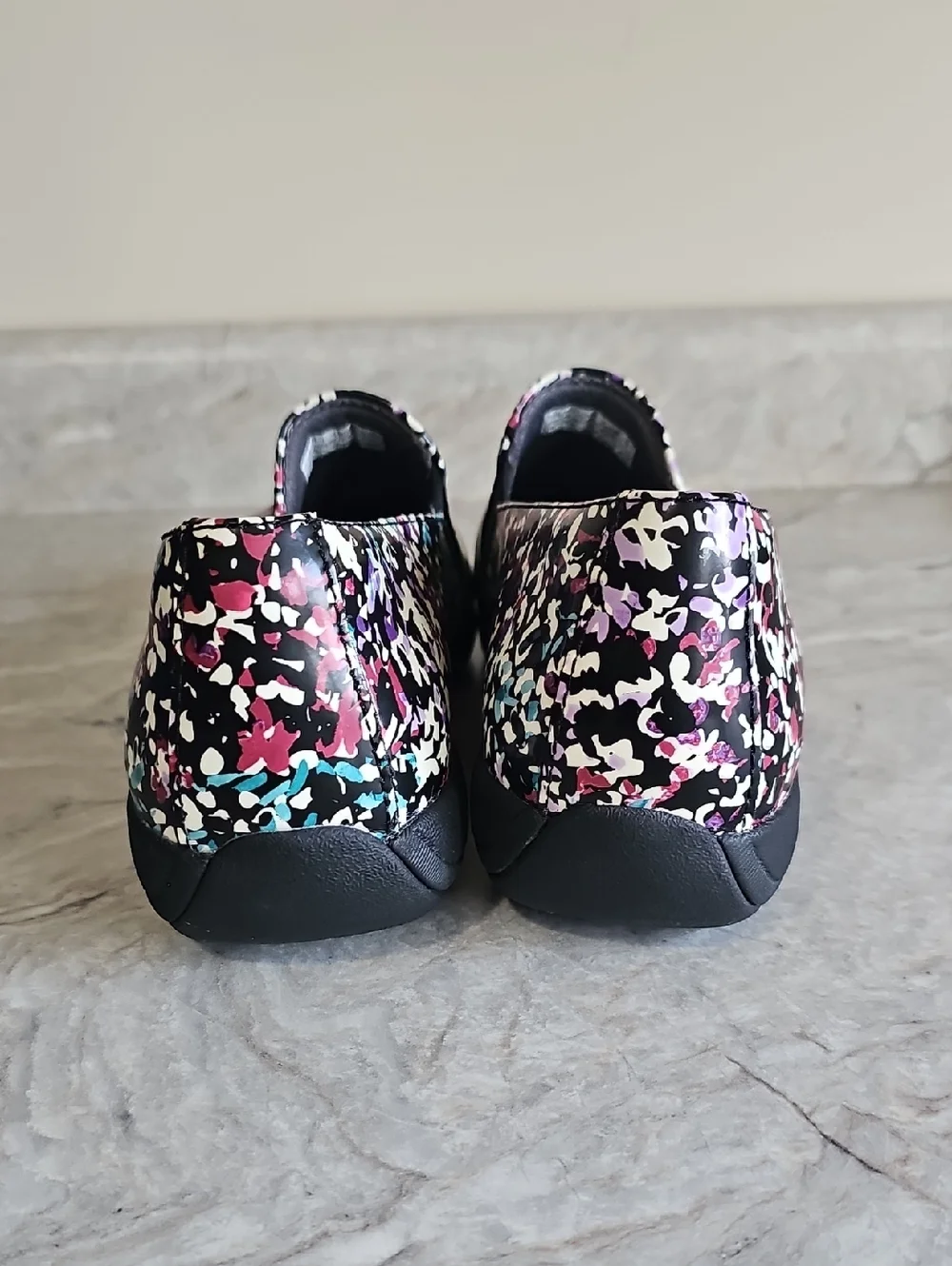 Dansko Nora Slip-On Leather Floral Clogs in Petals, size 41 10.5-11 Nursing - Picture 4 of 9